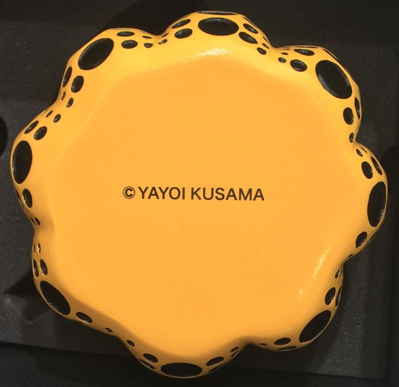 Pumpkin Naoshima (Escultura) - Yayoi KUSAMA